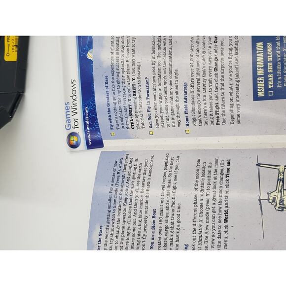 Microsoft Flight Simulator Deluxe Edition PC DVD - Game for Windows - Picture 3 of 14